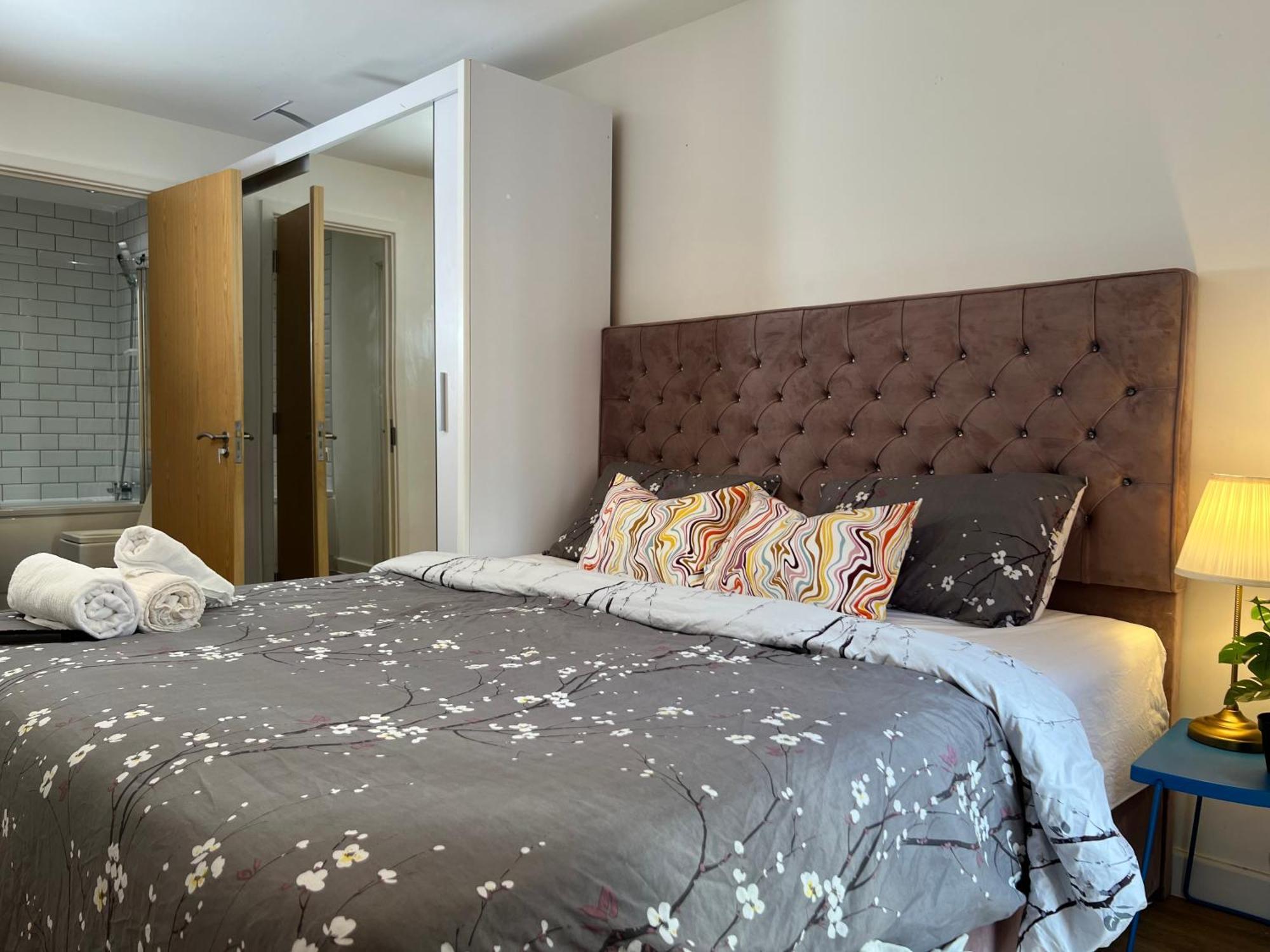 Luxury Urban Tranquility At B1 Birmingham Exterior foto